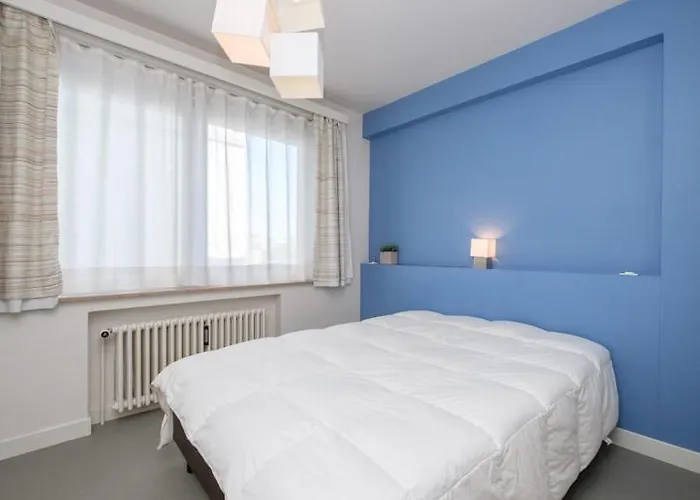 Lecomte - Atlantic View 129 *